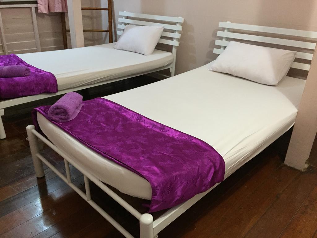 Ricos Honey Place Guesthouse بانكوك المظهر الخارجي الصورة